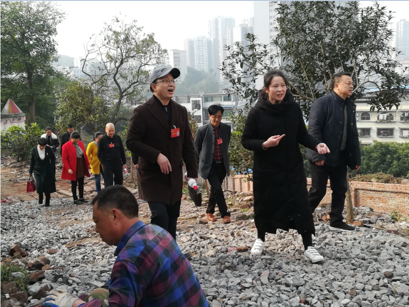兰觉明视察幼儿园1.jpg